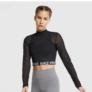 Nike Pro Mesh Long Sleeve Cropped Top